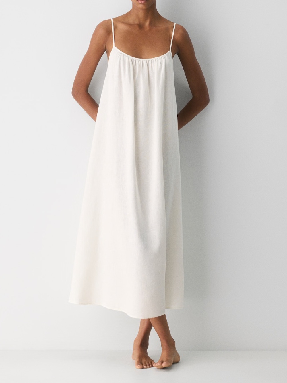 Aritzia Wellbeing Maxi Dress in Cream Size Small NWT